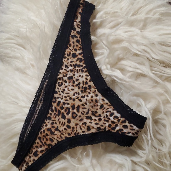 ππBlush NWOT thong pantie - Picture 7 of 7